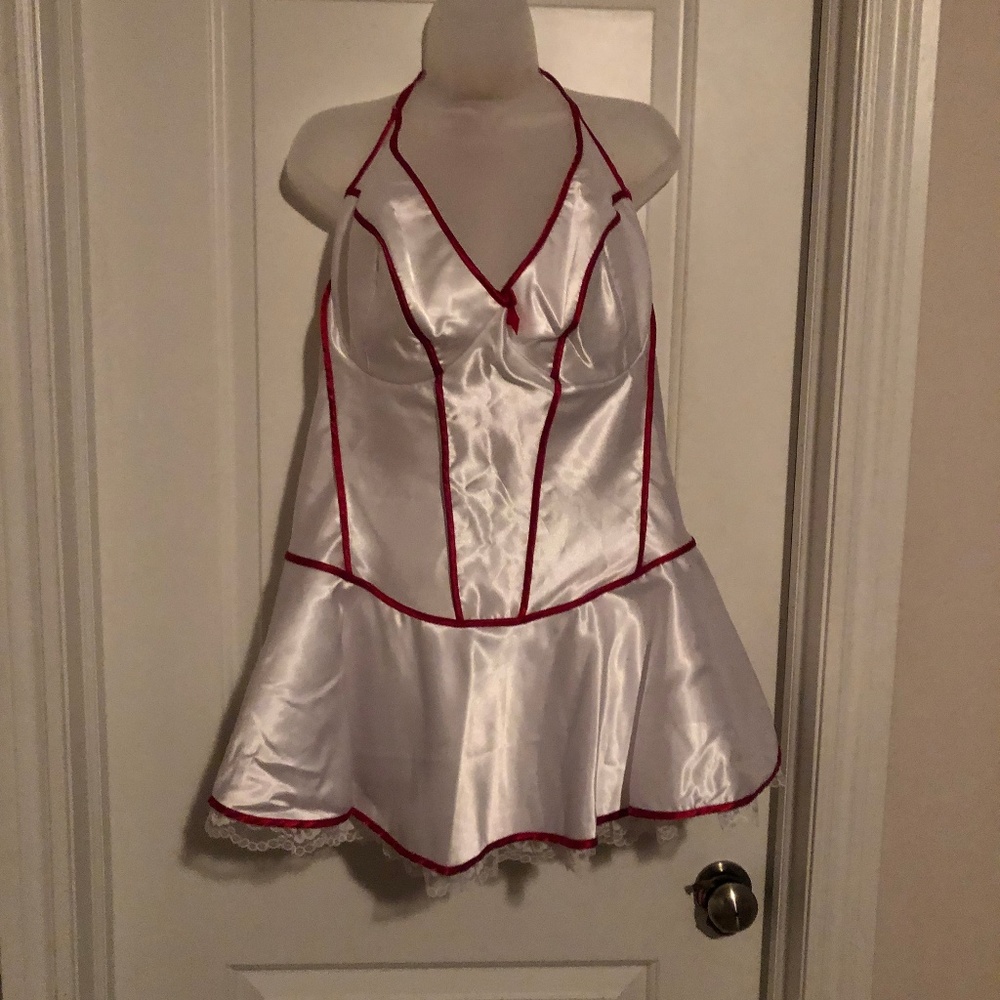 Vintage plus-size Fredericks of Hollywood Set